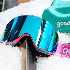 NWT Bunny Slope Dropout Goodr Ski Goggles